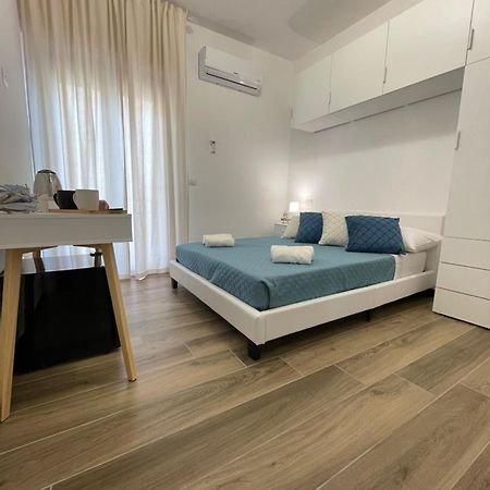 Hotel Tra Te E Il Mare Porto Torres Exterior foto